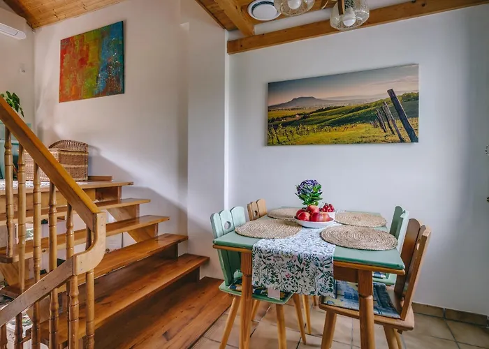 Casa vacanze Hillside 2 A Szent György-hegy Lankáin Tapolca